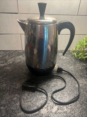 8 cup Farberware Superfast Stainless Steel Electric coffee pot with Black Handle